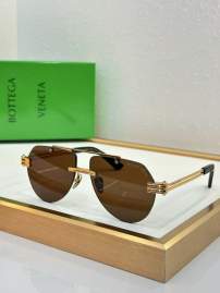 Picture of Bottega Veneta Sunglasses _SKUfw80882309fw